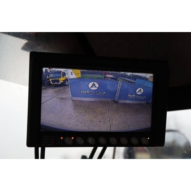 2016 فولفو L150H-43833977