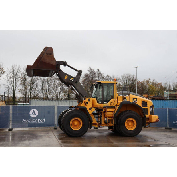 2016 فولفو L150H-43833978