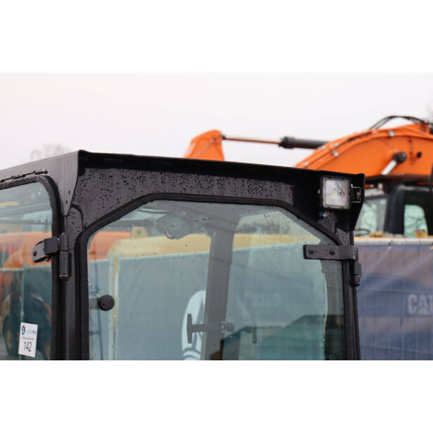 2021 BOBCAT L28-43834004