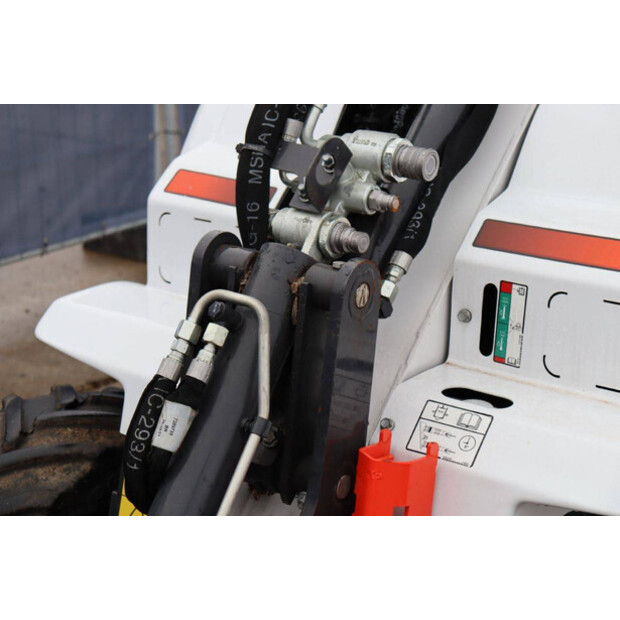 2021 BOBCAT L28-43834005