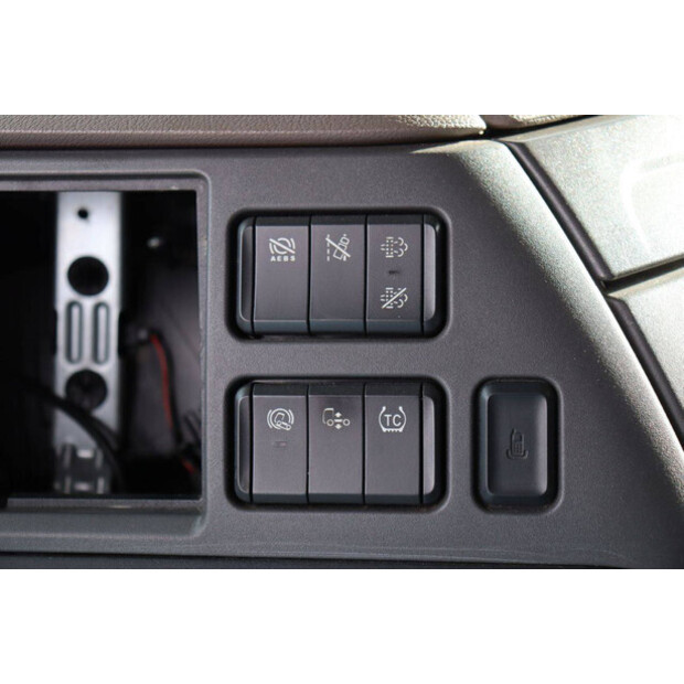 2018 DAF FT XF 480-43834120