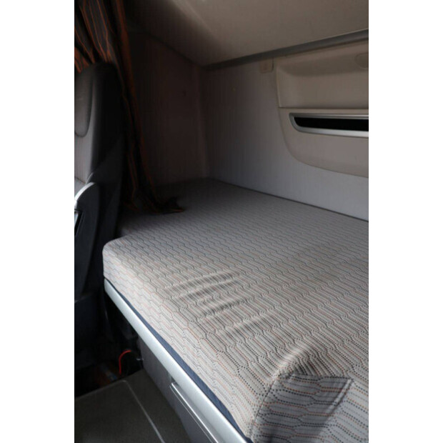 2018 DAF FT XF 480-43834127