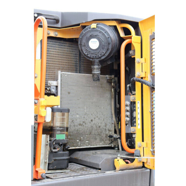 2018 Volvo EWR150E-43834182