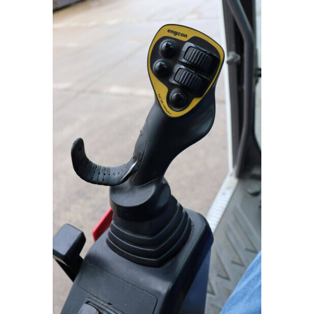 2018 Volvo EWR150E-43834201