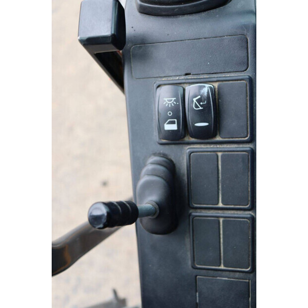 2018 Volvo EWR150E-43834202