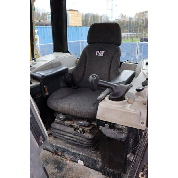 2017 Caterpillar D6N LGP-43834249