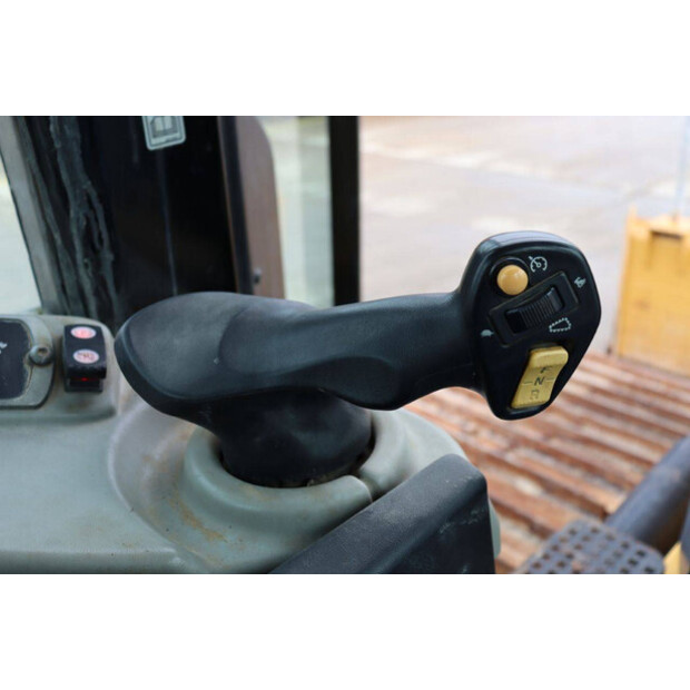 2017 Caterpillar D6N LGP-43834262