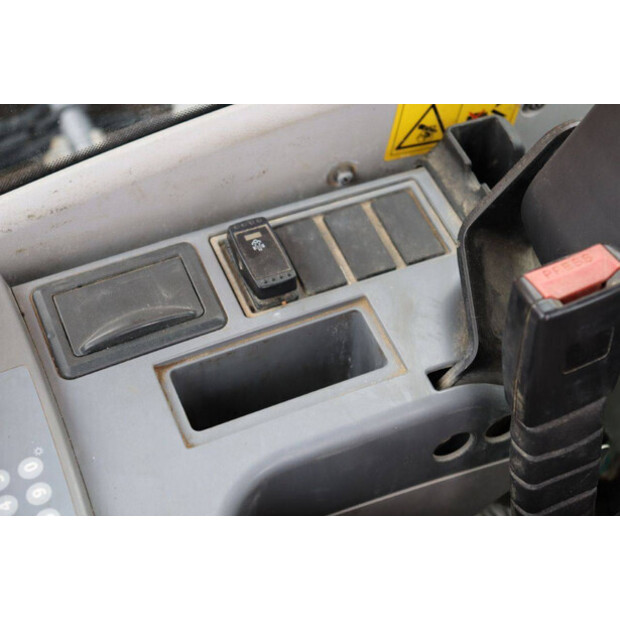 2018 هيتاشى ZX350LCN-6-43834313