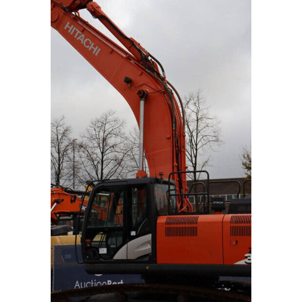 2018 هيتاشى ZX350LCN-6-43834326