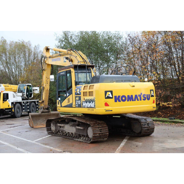 2016 Komatsu HB215LC-3-43834379