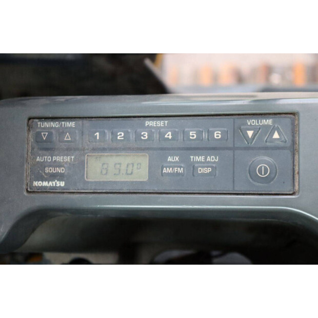 2016 Komatsu HB215LC-3-43834419