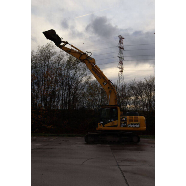 2016 Komatsu HB215LC-3-43834427