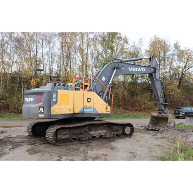 2017 فولفو EC300EL-43834443