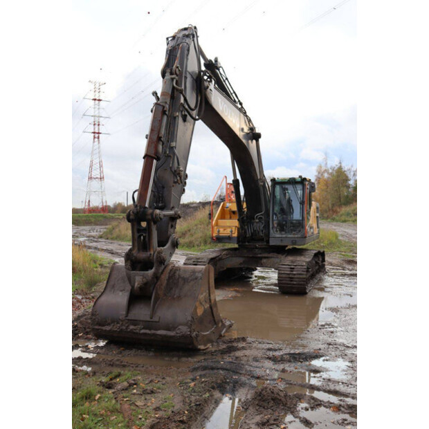 2017 فولفو EC300EL-43834446