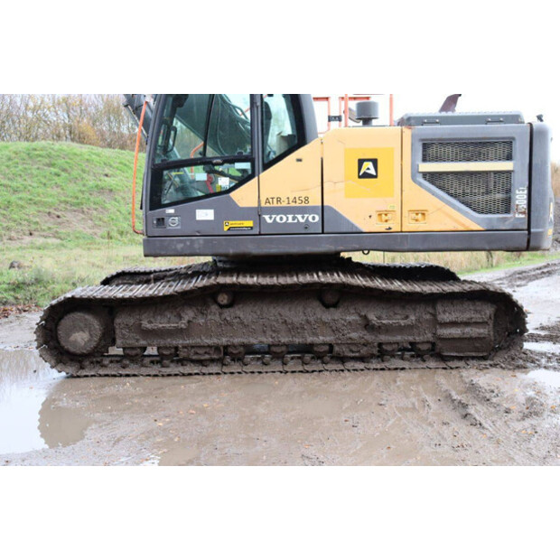 2017 فولفو EC300EL-43834456