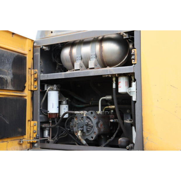 2017 فولفو EC300EL-43834465