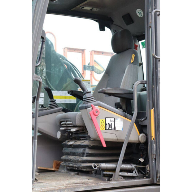 2017 فولفو EC300EL-43834476