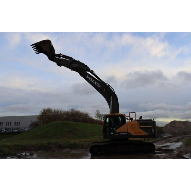 2017 فولفو EC300EL-43834490