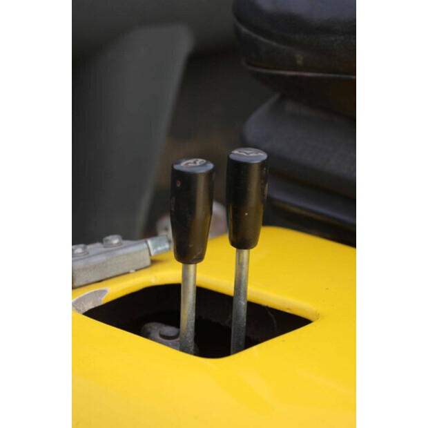 2015 نيوسون 1501-43834559