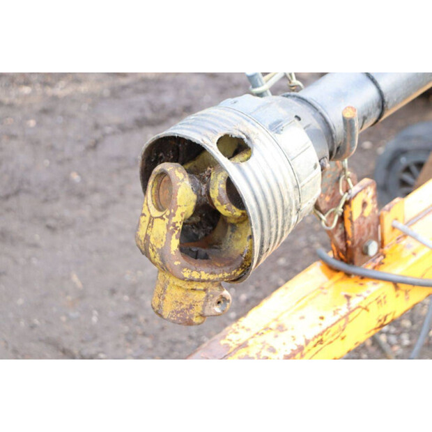 2006 فانديلي TV27-40-43834781