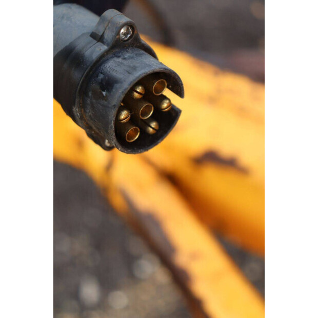 2006 فانديلي TV27-40-43834783