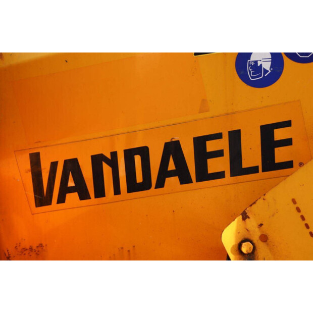 2006 فانديلي TV27-40-43834788