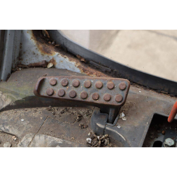 1999 MOROOKA MST-1500VD-43834831