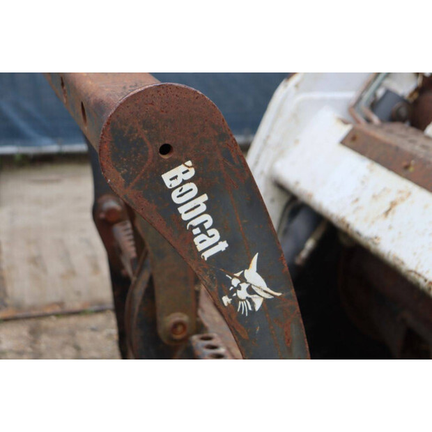 2003 بوبكات S175-43834937