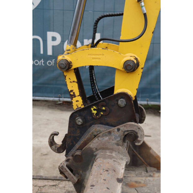 2014 كوماتسو PC55MR-3-43835061