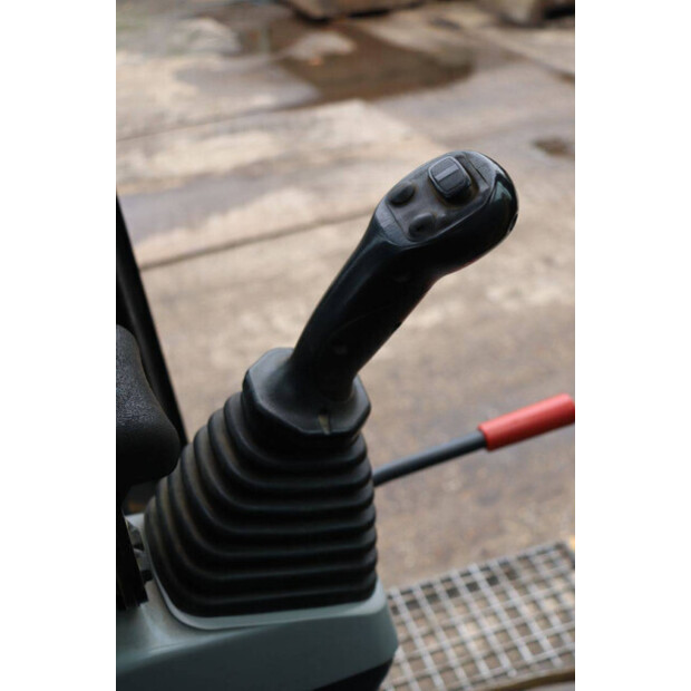 2014 كوماتسو PC55MR-3-43835089