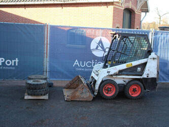 Image de CHARGEUSES SUR PNEUS BOBCAT 530