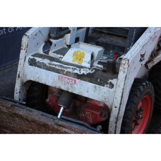 BOBCAT 530-43835244
