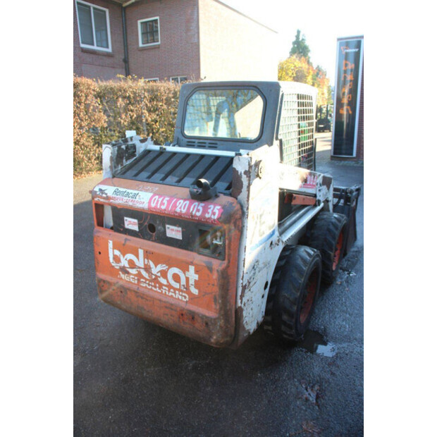 2000 بوبكات 763-43835264