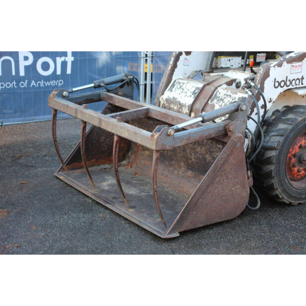 2000 بوبكات 763-43835268