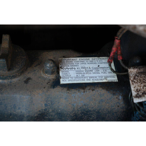 2000 بوبكات 763-43835276