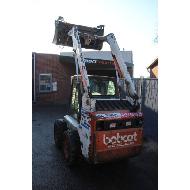 2000 بوبكات 763-43835285