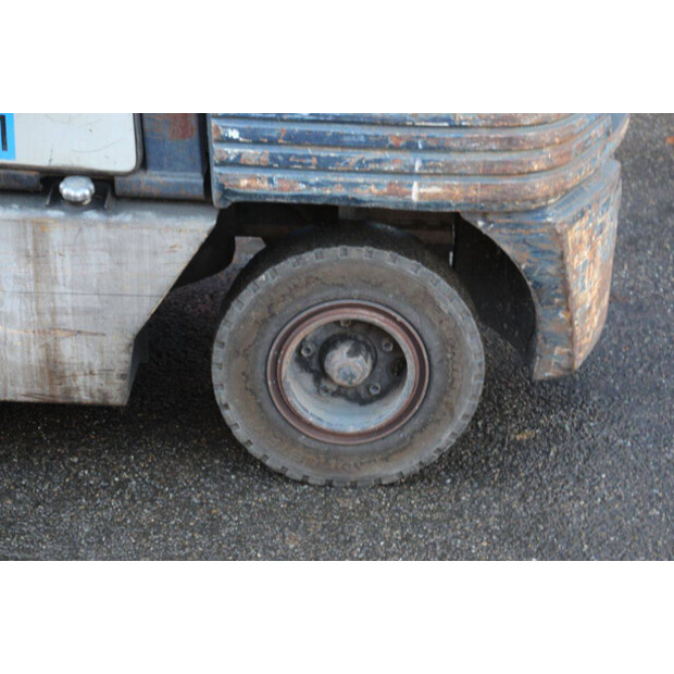 1995 Komatsu FD30T-11E-43835330