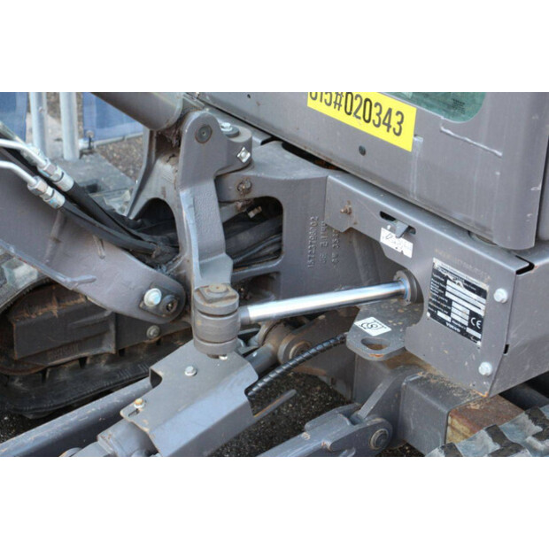 2022 فولفو EC18E-43835396