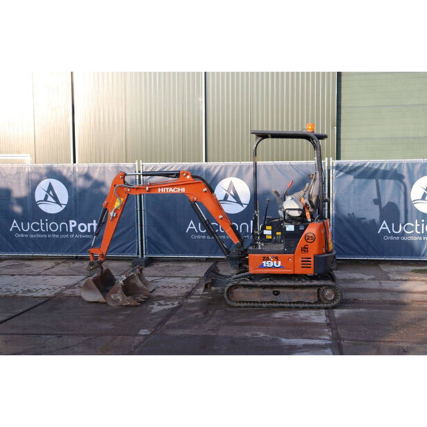 Hitachi ZX19U-6-43835427