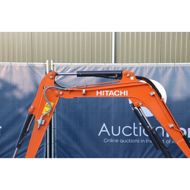 Hitachi ZX19U-6-43835435