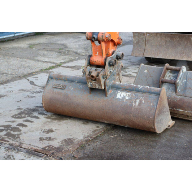 Hitachi ZX19U-6-43835437