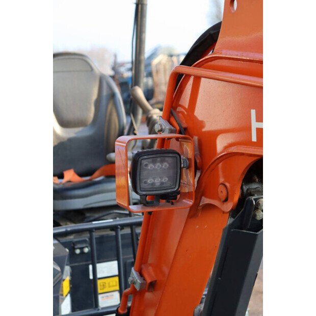 Hitachi ZX19U-6-43835440