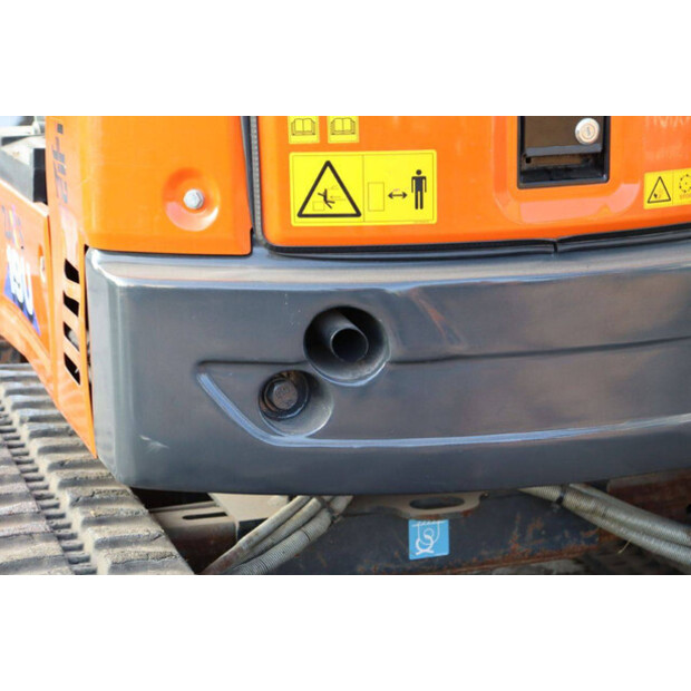 Hitachi ZX19U-6-43835455