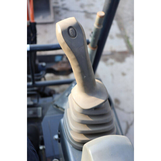 Hitachi ZX19U-6-43835474