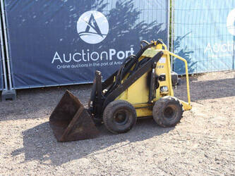 صورة ل شيولات سكيدستر M10X