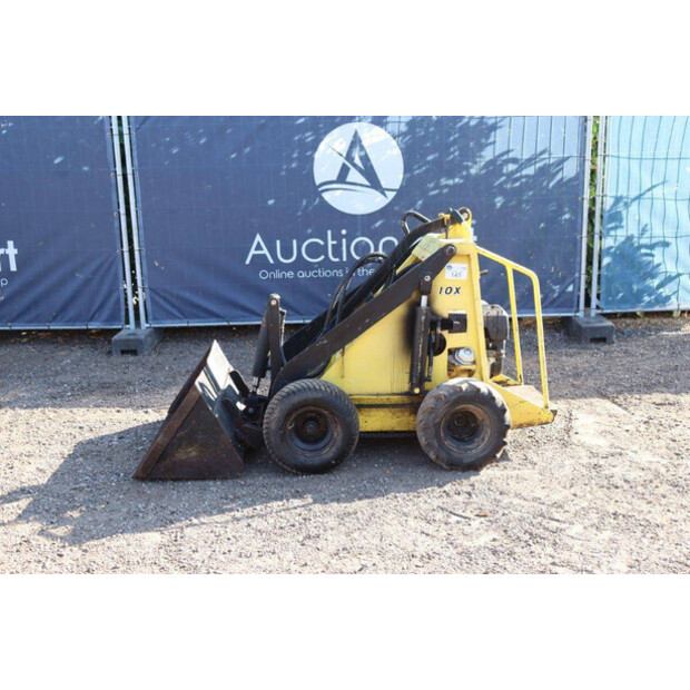 SKIDSTER M10X-43835988