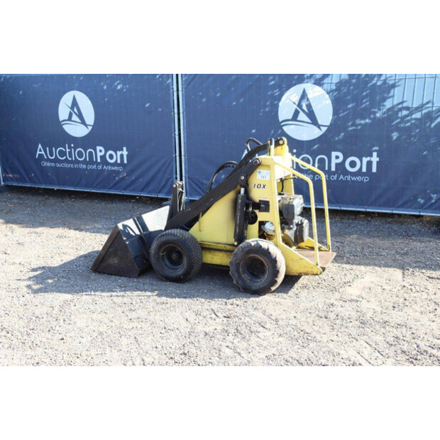 SKIDSTER M10X-43835989