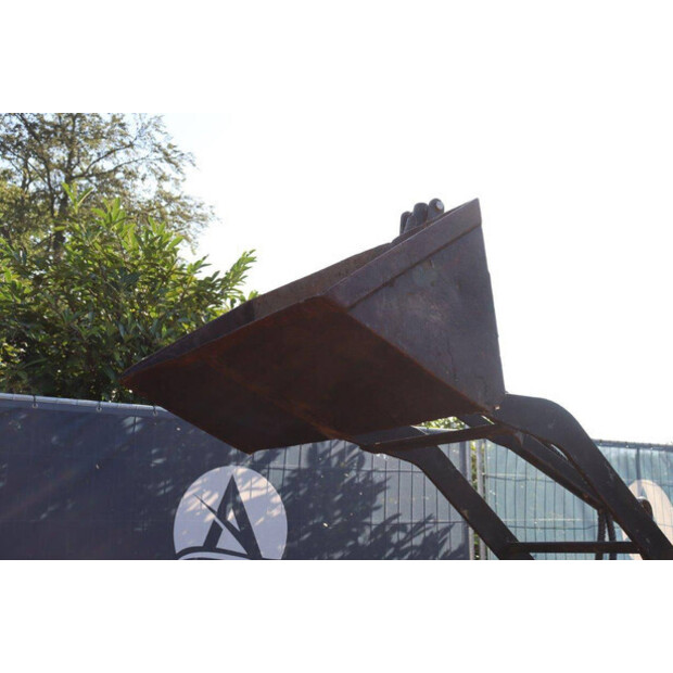 SKIDSTER M10X-43836007