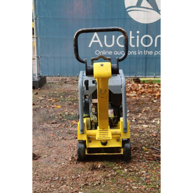 2017 نيوسون DPU-43836319