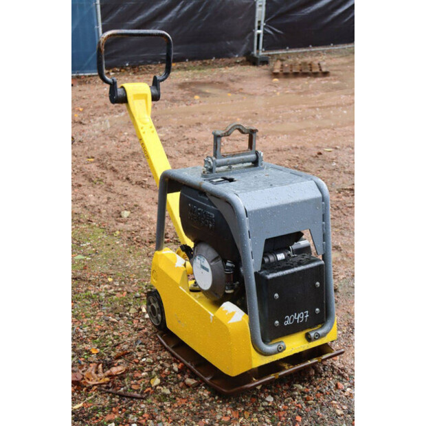 2017 نيوسون DPU-43836321